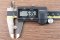 [E] น็อตยึดสายไฟ สแตนเลสชุบนิกเกิ้ล M3x5 mm พร้อมแหวนทรงสี่เหลี่ยม ขนาด 6x6 mm